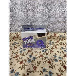 Qwik Tune QT-11 Automatic‎ Guitar Tuner Acoustic Electric Bass TunersMusic